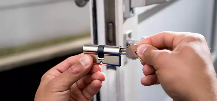 Emergency Locksmith for House Saint-Raymond