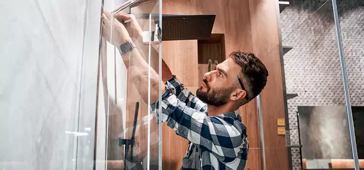 Replace Shower Doors with Frameless Saint-Raymond