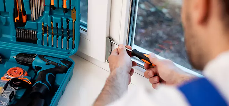 Sliding Glass Door Track Repair in Saint-Raymond, QC
